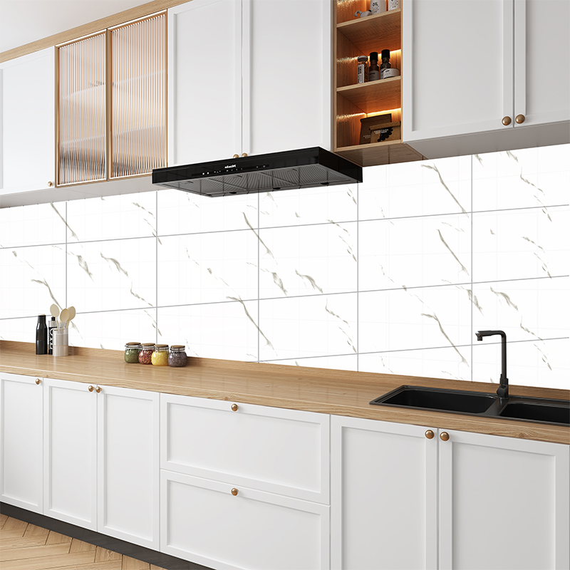Pegatina decorativa de pared con vetas en color gris claro y mármol blanco 